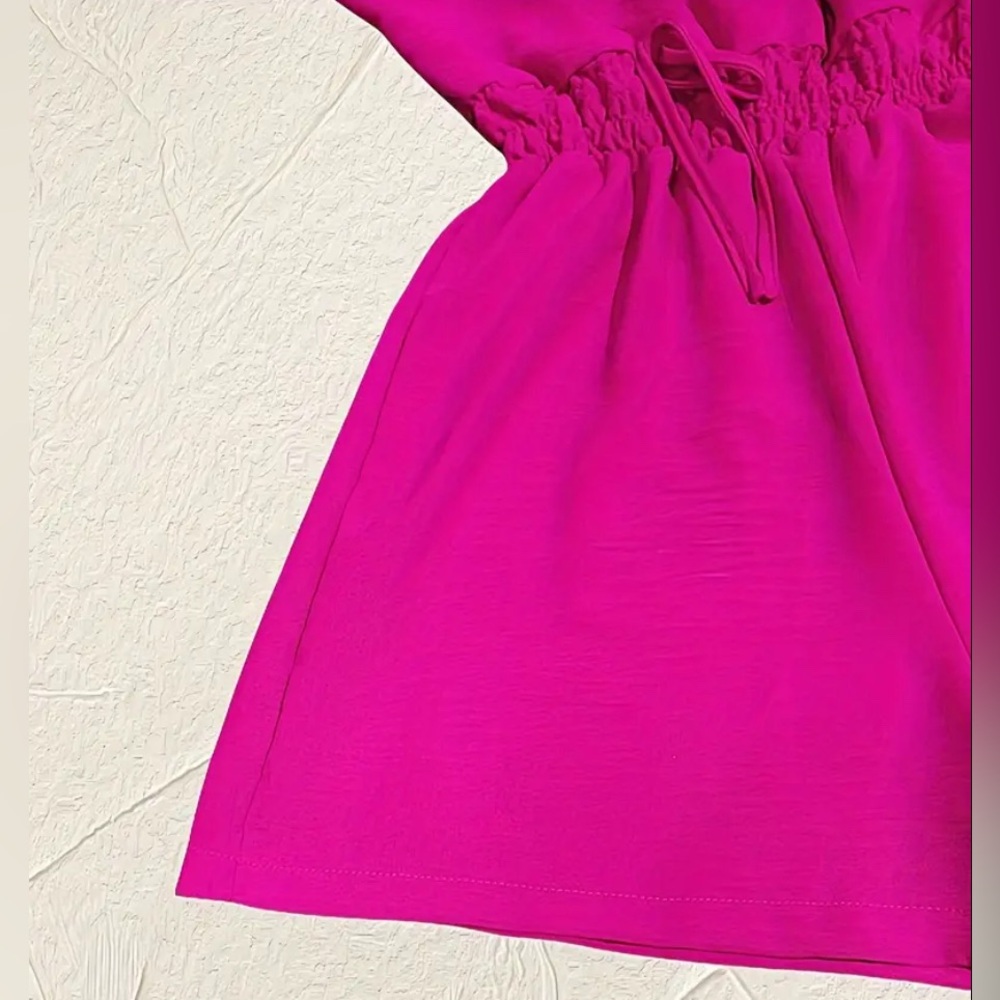 Short Sleeve V Neck Shirred Waist Romper - Picture 4 of 6